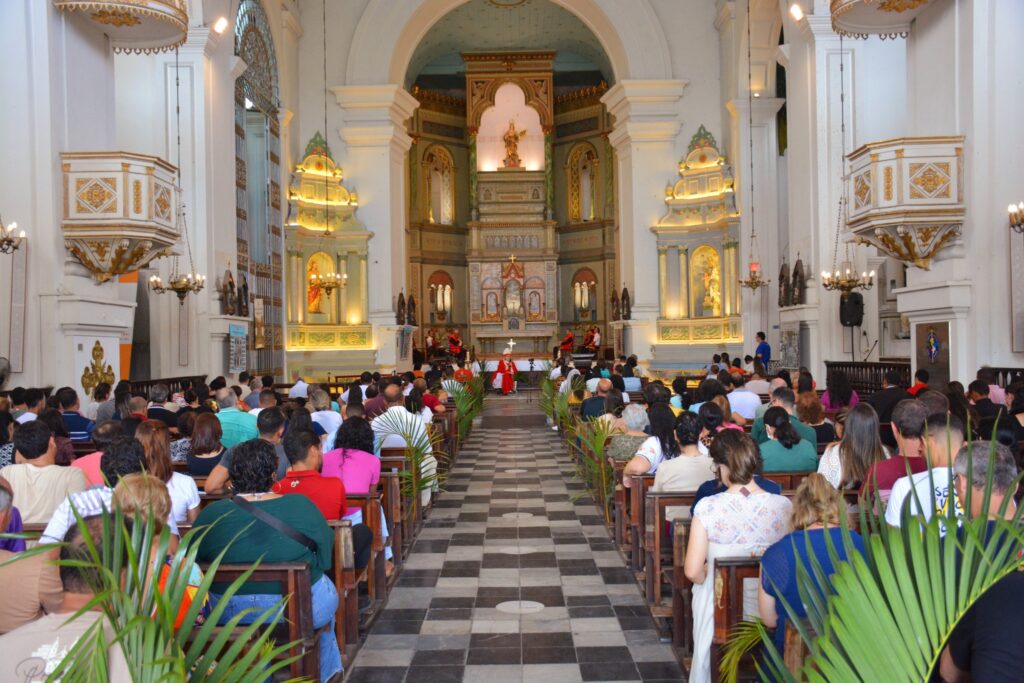 Missa de Ramos na Catedral